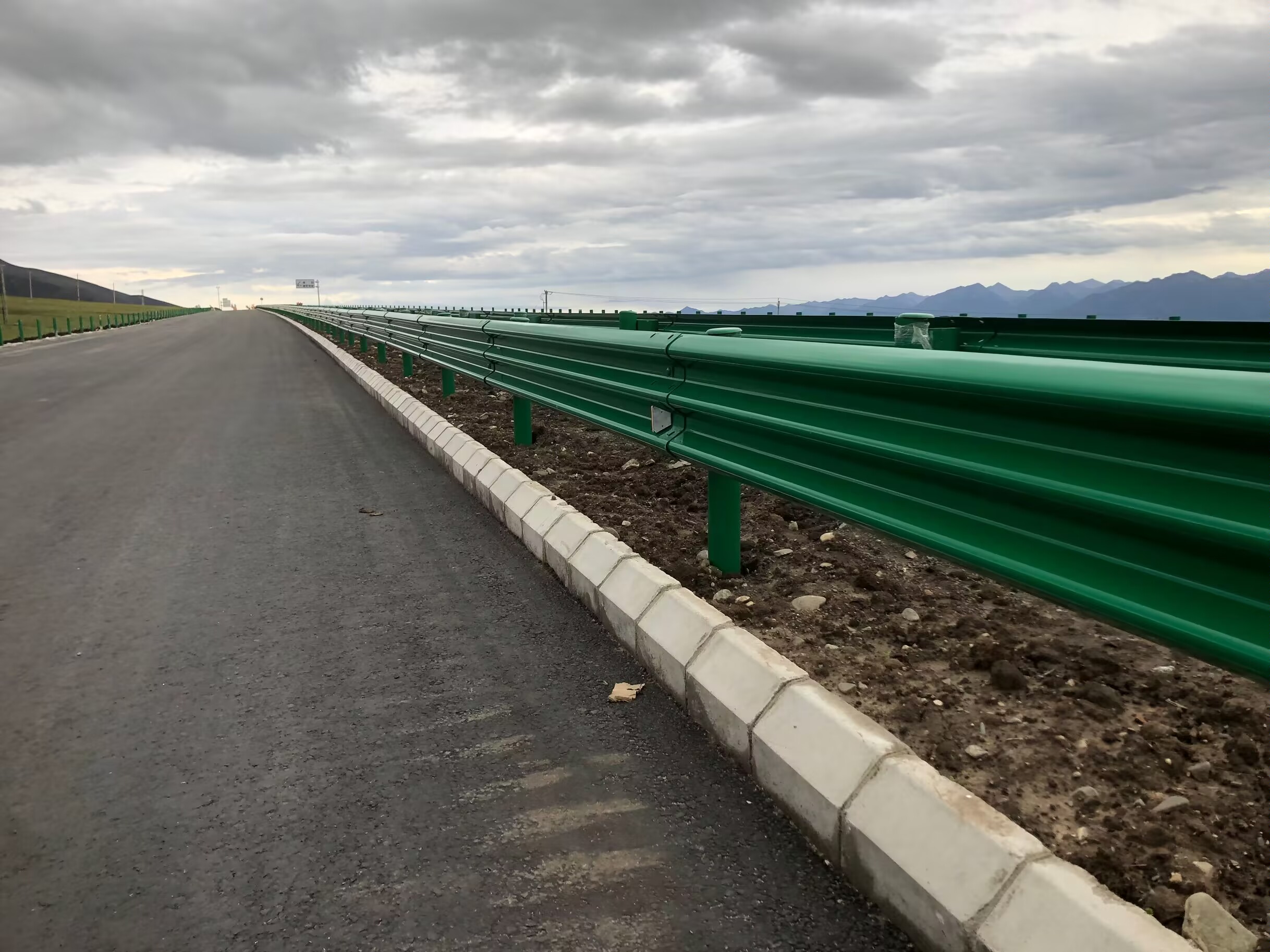 金口河区乡村公路波形护栏三波波形护栏 - 推荐